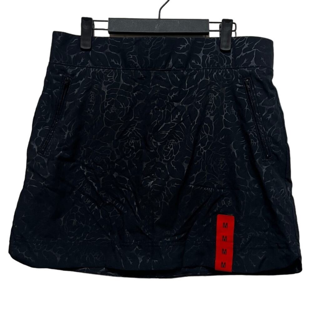 Orvis Travel Skort Size Medium Black NWT